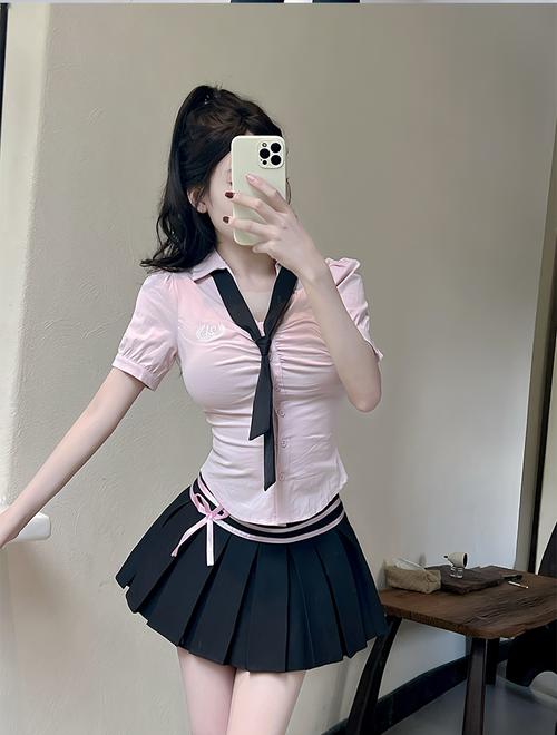 热辣可爱制服官方正式版下载最新版安装指南