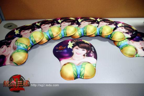 巨乳家族催眠2安卓汉化版常见问题解决方法