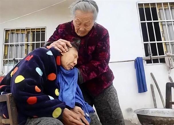 母三人在哪下载 高清完整版免费获取方法