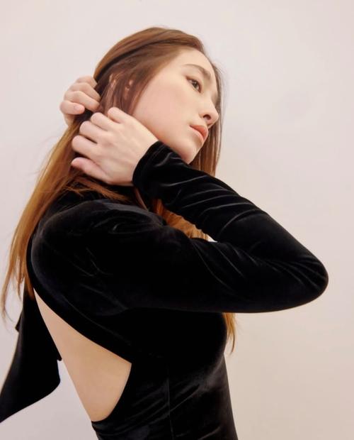 热妻阿什莉官方网站教你如何成为完美妻子