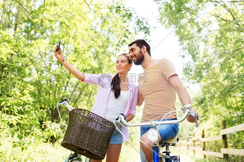 愉快的生活下载安卓版 轻松享受美好时光