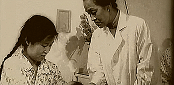 母三人最新动态曝光 家庭生活温馨瞬间全记录