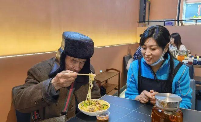 蜗居官网客服24小时在线解答租房疑问