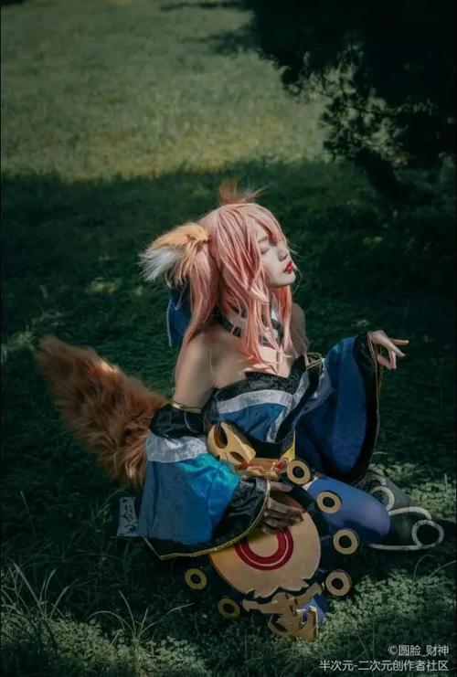 安卓用户如何畅玩新婚妻子的Cosplay生活