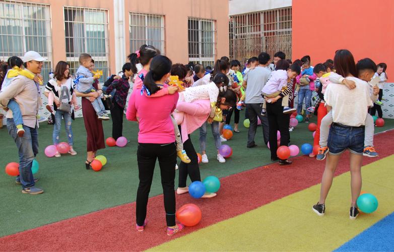 母三人游戏下载推荐 适合全家一起玩的亲子游戏合集