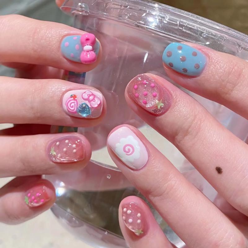 甜心最新热辣可爱美甲款式 指尖上的小心机超吸睛