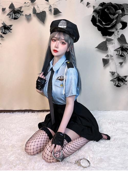 热辣可爱制服汉化版下载最新资源一键获取