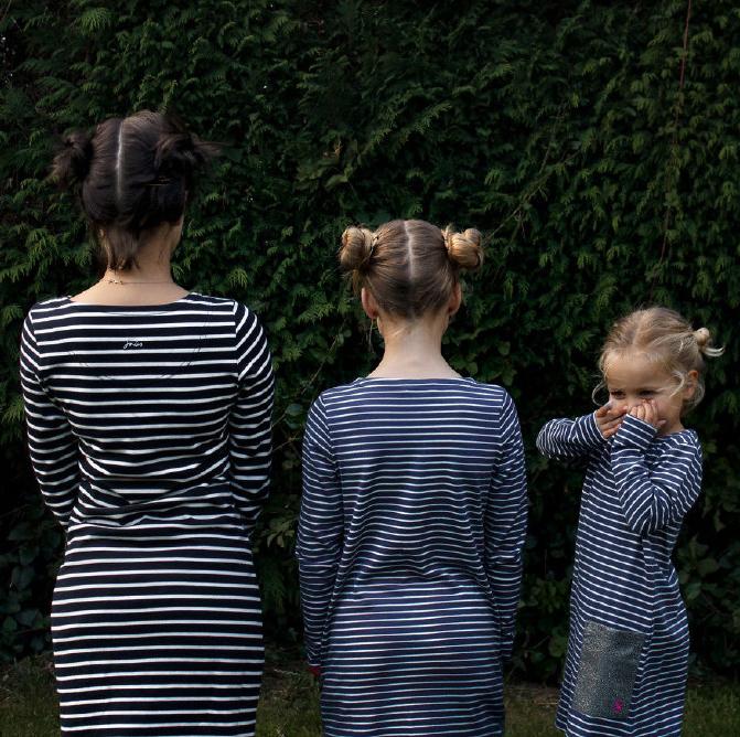 母三人版本大全热门推荐 这些版本最受欢迎