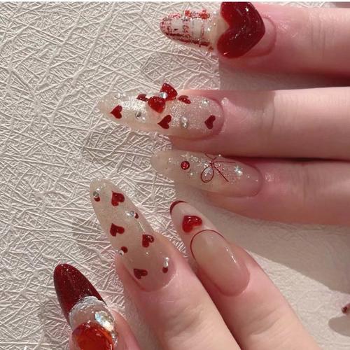 甜心最新热辣可爱美甲款式 指尖上的小心机超吸睛