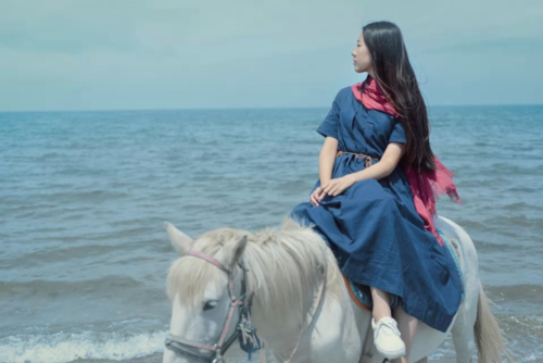 屌丝猎艳记1官网在线观看完整版高清资源