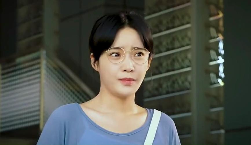 被恶霸们侵犯的姐姐在哪下载高清中文字幕