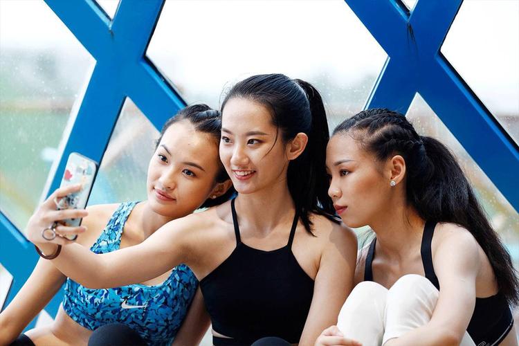 家出少女官网正式上线 预约福利抢先看