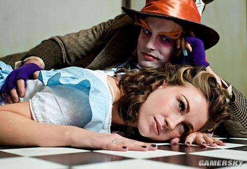 安卓用户如何畅玩新婚妻子的Cosplay生活