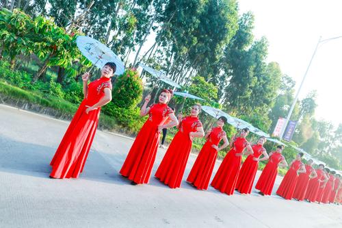 黑巢姐妹官方网站最新版本下载攻略