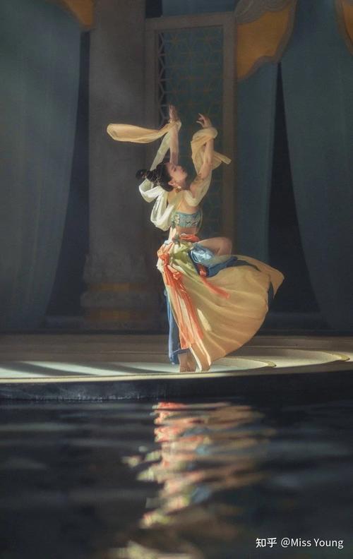 舞姬游戏介绍如何快速提升舞蹈得分攻略